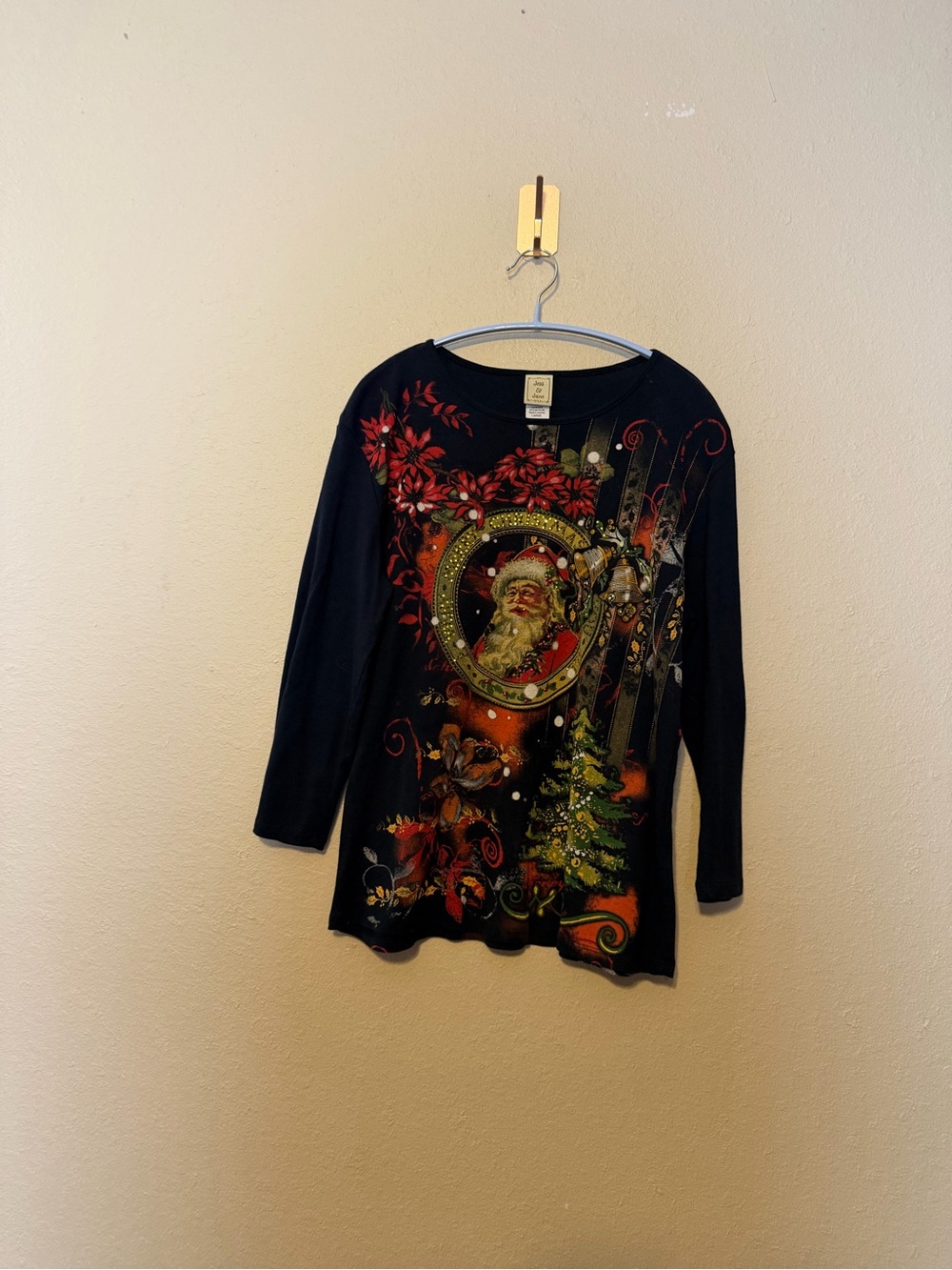 Jess & Jane Santas Journey Made in USA Long Sleeves Graphic Top Size Large